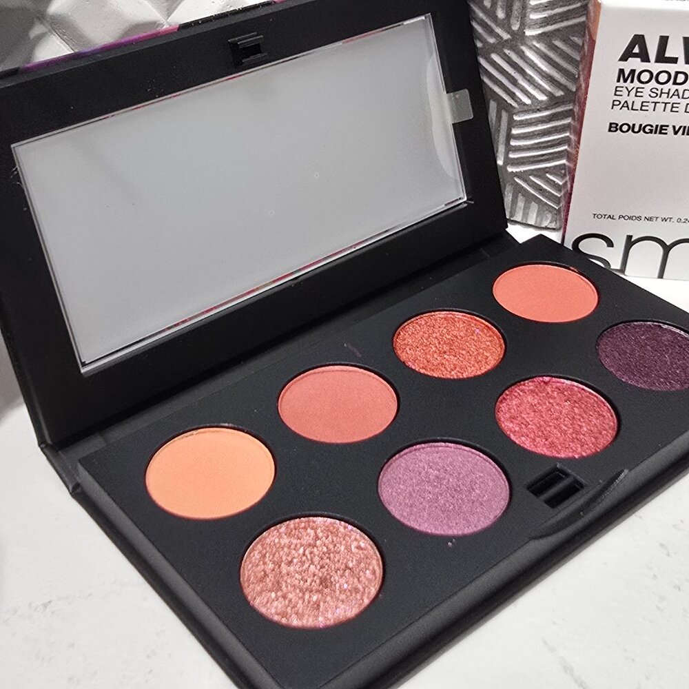 Smashbox - Bougie Vibes, Always On Mood Board Eye Shadow Palette - Picture 11 of 16